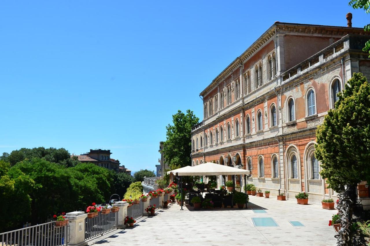 Hotel Iris Perugia Kültér fotó