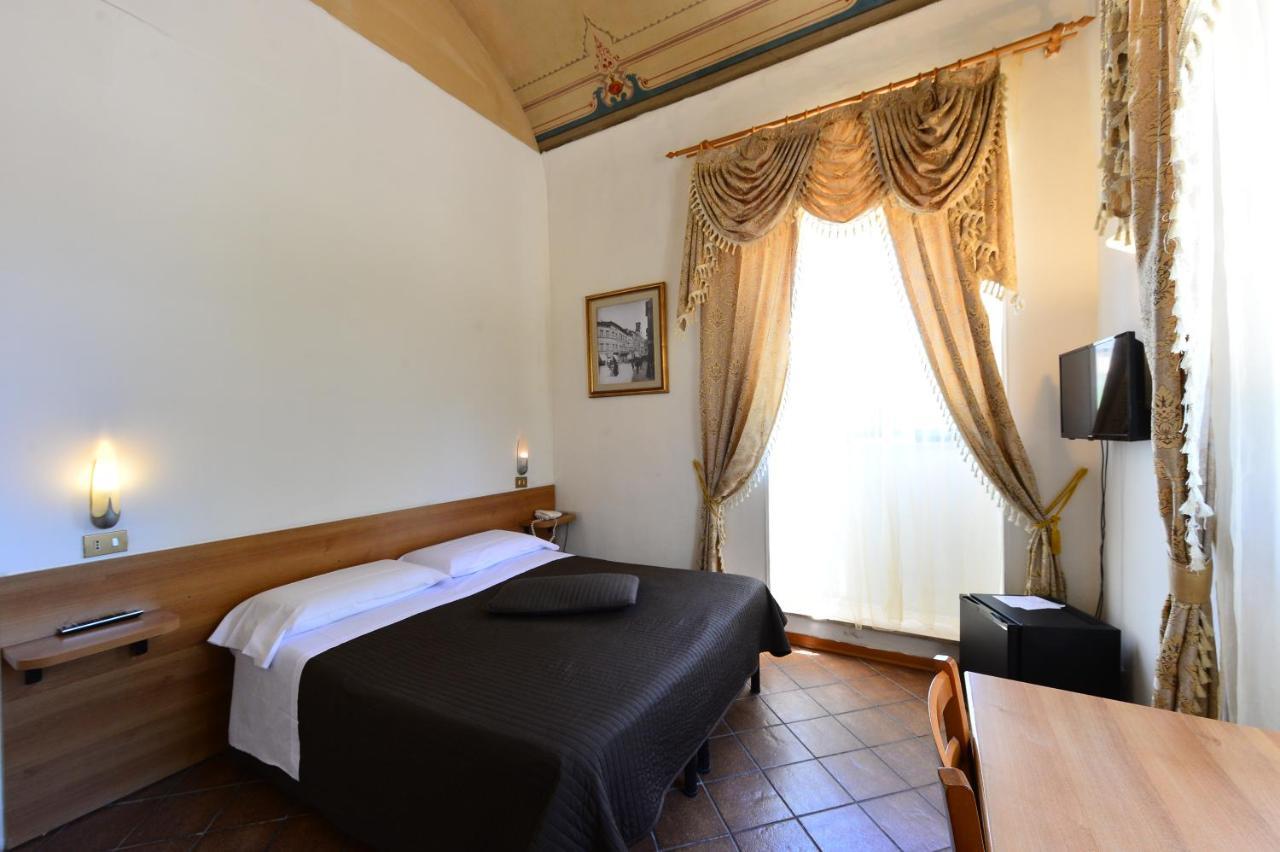 Hotel Iris Perugia Kültér fotó